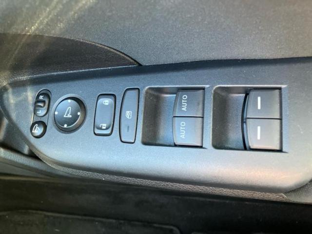 シビック ヒョウジュン 保証書/純正 SDナビ/衝突安全装置/シートヒーター/車線逸脱防止支援システム/ヘッドランプ LED/Bluetooth接続/ETC/EBD付ABS/横滑り防止装置/アイドリングストップ バックカメラ(27枚目)