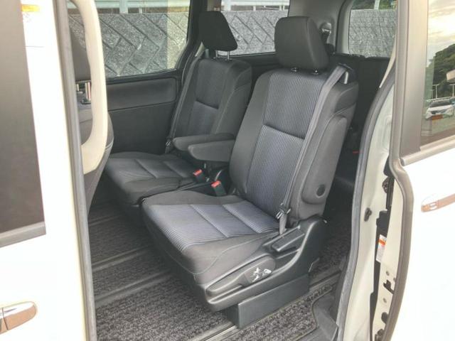 ヴォクシー ZSキラメキ2 新品タイヤ/社外 9インチ SDナビ/フリップダウンモニター 社外 10.1インチ/衝突安全装置/両側電動スライドドア/車線逸脱防止支援システム/ヘッドランプ LED/ETC/EBD付ABS(8枚目)