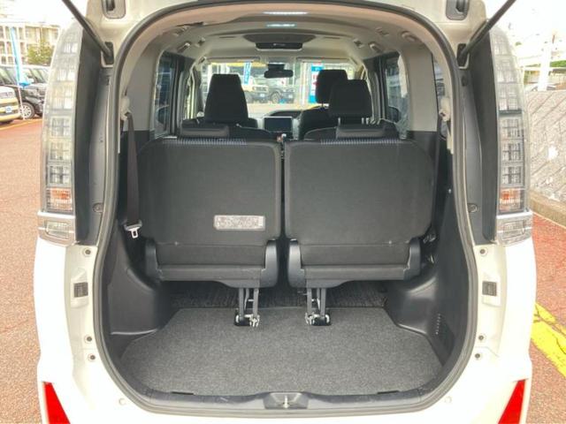 ヴォクシー ZSキラメキ2 新品タイヤ/社外 9インチ SDナビ/フリップダウンモニター 社外 10.1インチ/衝突安全装置/両側電動スライドドア/車線逸脱防止支援システム/ヘッドランプ LED/ETC/EBD付ABS(20枚目)