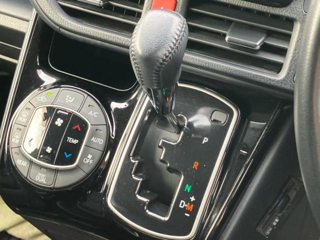 ヴォクシー ZSキラメキ2 新品タイヤ/社外 9インチ SDナビ/フリップダウンモニター 社外 10.1インチ/衝突安全装置/両側電動スライドドア/車線逸脱防止支援システム/ヘッドランプ LED/ETC/EBD付ABS(24枚目)