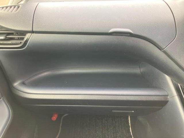 ヴォクシー ZSキラメキ2 新品タイヤ/社外 9インチ SDナビ/フリップダウンモニター 社外 10.1インチ/衝突安全装置/両側電動スライドドア/車線逸脱防止支援システム/ヘッドランプ LED/ETC/EBD付ABS(38枚目)