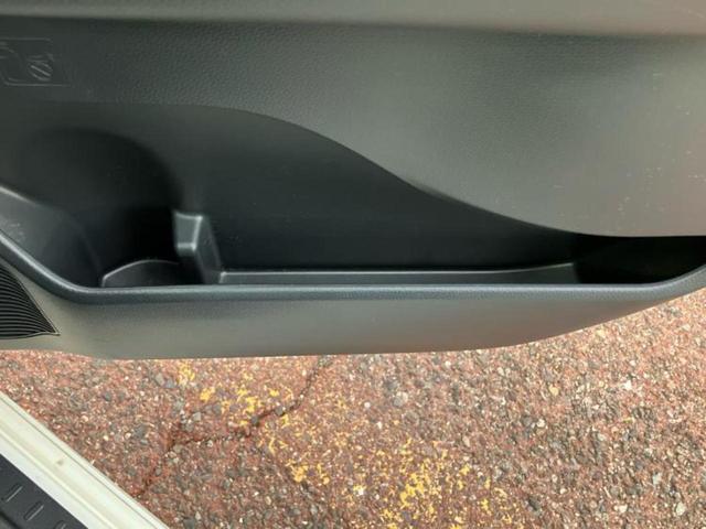 ルーミー カスタムG-T 純正エアロ/保証書/社外 9インチ SDナビ/衝突安全装置/両側電動スライドドア/車線逸脱防止支援システム/パーキングアシスト バックガイド/ドライブレコーダー 社外 衝突被害軽減システム フルエアロ(36枚目)