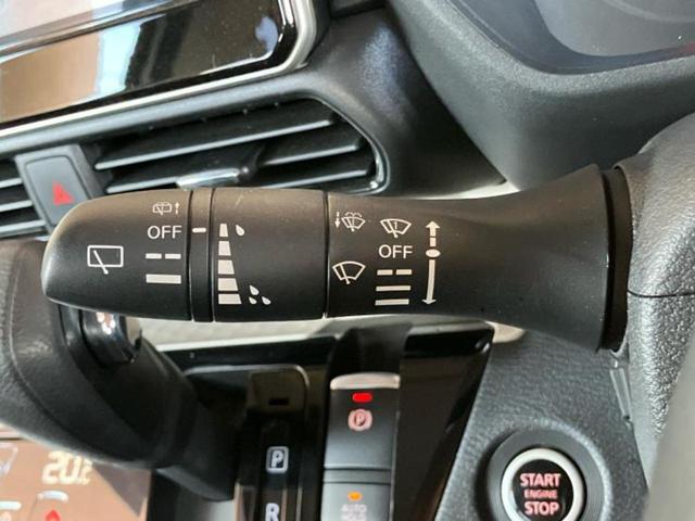 デリカミニ 4WD Tプレミアム 新品タイヤ/保証書/純正 9インチ SDナビ/デジタルインナーミラー/イーアシスト(ミツビシ)/両側電動スライドドア/シートヒーター 前席/マルチアラウンドモニター/車線逸脱防止支援システム 4WD(17枚目)