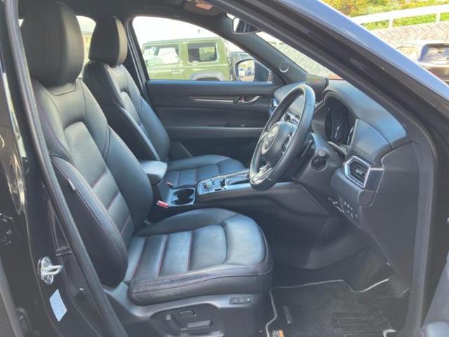 ＣＸ－５ ４ＷＤ　ＸＤスポーツアピアランス　ＢＯＳＥ／保証書／純正　１０．２インチ　メモリーナビ／衝突安全装置／シートヒーター　前席／３６０°ビューモニター／車線逸脱防止支援システム／シート　フルレザー／電動バックドア／ドライブレコーダー　前後（4枚目）