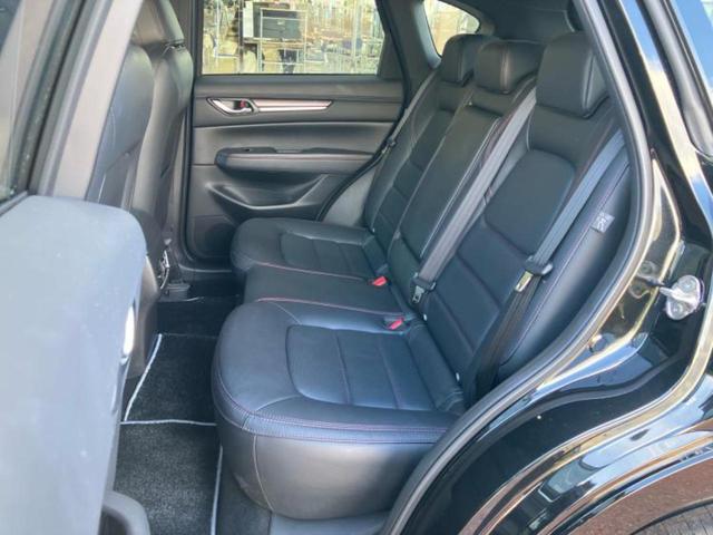 ＣＸ－５ ４ＷＤ　ＸＤスポーツアピアランス　ＢＯＳＥ／保証書／純正　１０．２インチ　メモリーナビ／衝突安全装置／シートヒーター　前席／３６０°ビューモニター／車線逸脱防止支援システム／シート　フルレザー／電動バックドア／ドライブレコーダー　前後（7枚目）