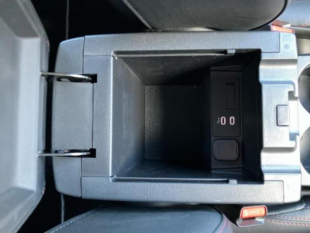 ＣＸ－５ ４ＷＤ　ＸＤスポーツアピアランス　ＢＯＳＥ／保証書／純正　１０．２インチ　メモリーナビ／衝突安全装置／シートヒーター　前席／３６０°ビューモニター／車線逸脱防止支援システム／シート　フルレザー／電動バックドア／ドライブレコーダー　前後（35枚目）