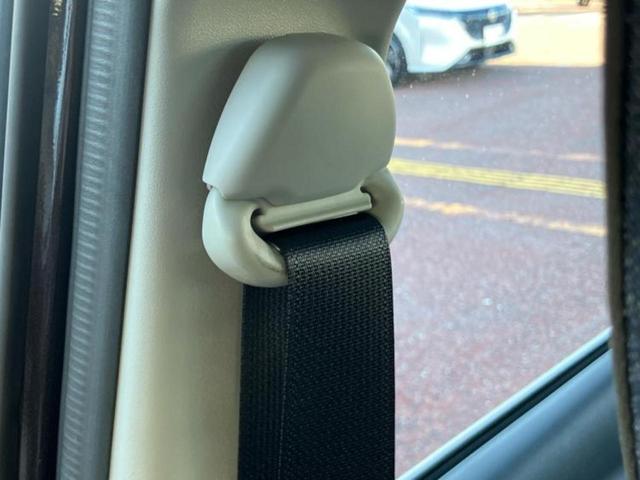 キャロル ＧＬ　保証書／衝突安全装置／シートヒーター　運転席／車線逸脱防止支援システム／ＥＢＤ付ＡＢＳ／横滑り防止装置／アイドリングストップ／禁煙車／エアバッグ　運転席／エアバッグ　助手席／衝突安全ボディ（40枚目）