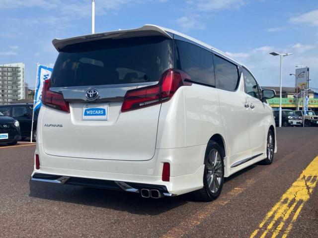 アルファード Ｓタイプゴールド２　サンルーフ／エアロ／保証書／純正　ＳＤナビ／フリップダウンモニター／デジタルインナーミラー／トヨタセーフティセンス／両側電動スライドドア／車線逸脱防止支援システム／シート　ハーフレザー／電動バックドア（3枚目）