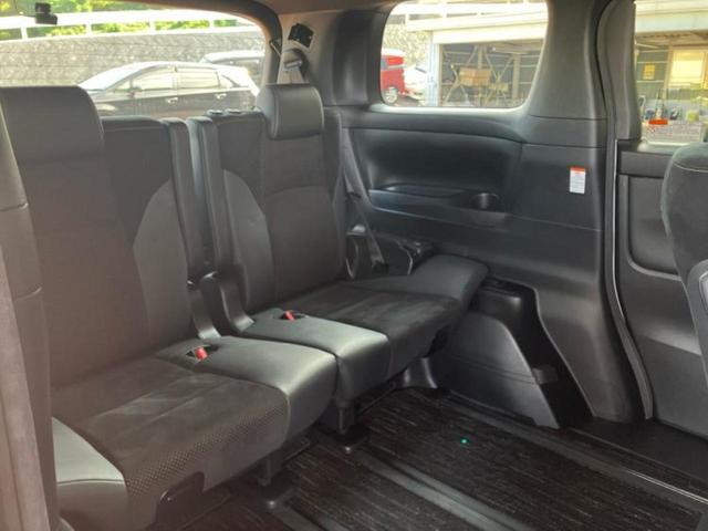 アルファード Ｓタイプゴールド２　サンルーフ／エアロ／保証書／純正　ＳＤナビ／フリップダウンモニター／デジタルインナーミラー／トヨタセーフティセンス／両側電動スライドドア／車線逸脱防止支援システム／シート　ハーフレザー／電動バックドア（6枚目）