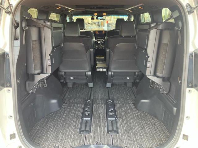 アルファード Ｓタイプゴールド２　サンルーフ／エアロ／保証書／純正　ＳＤナビ／フリップダウンモニター／デジタルインナーミラー／トヨタセーフティセンス／両側電動スライドドア／車線逸脱防止支援システム／シート　ハーフレザー／電動バックドア（21枚目）