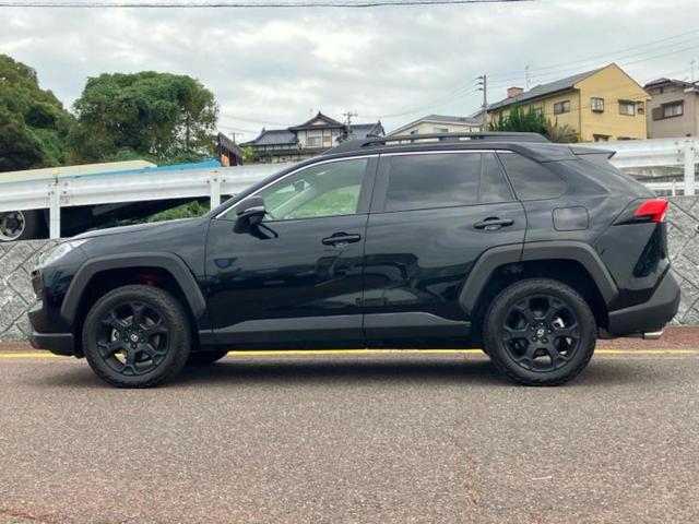 RAV4 4WDアドベンチャーオフロードパッケージ2 保証書/ディスプレイオーディオ+ナビ10インチ/デジタルインナーミラー/衝突安全装置/エアーシート 前席/車線逸脱防止支援システム/シート 合皮/パーキングアシスト バックガイド 衝突被害軽減システム(2枚目)