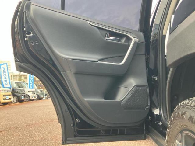 RAV4 4WDアドベンチャーオフロードパッケージ2 保証書/ディスプレイオーディオ+ナビ10インチ/デジタルインナーミラー/衝突安全装置/エアーシート 前席/車線逸脱防止支援システム/シート 合皮/パーキングアシスト バックガイド 衝突被害軽減システム(23枚目)