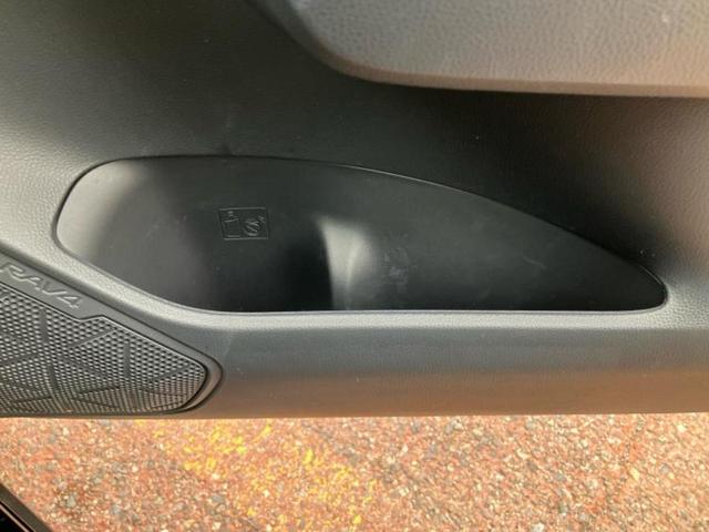 RAV4 4WDアドベンチャーオフロードパッケージ2 保証書/ディスプレイオーディオ+ナビ10インチ/デジタルインナーミラー/衝突安全装置/エアーシート 前席/車線逸脱防止支援システム/シート 合皮/パーキングアシスト バックガイド 衝突被害軽減システム(37枚目)