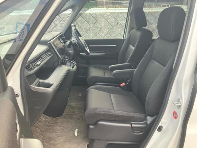 ステップワゴンスパーダ スパーダ・ホンダセンシング　保証書／純正　１０インチ　ＳＤナビ／衝突安全装置／両側電動スライドドア／車線逸脱防止支援システム／ドライブレコーダー　前後／ヘッドランプ　ＬＥＤ／ＵＳＢジャック／Ｂｌｕｅｔｏｏｔｈ接続／ＥＴＣ（7枚目）