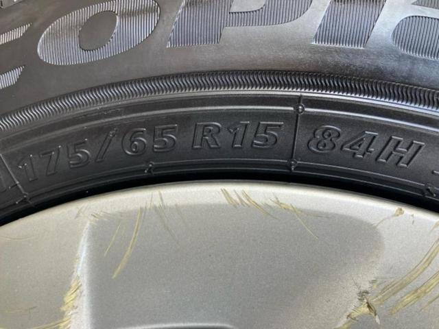 アクア Sスタイルブラック 保証書/純正 SDナビ/トヨタセーフティセンス/Bluetooth接続/ETC/EBD付ABS/横滑り防止装置/バックモニター/フルセグTV/エアバッグ 運転席/エアバッグ 助手席/パワーウインドウ(54枚目)