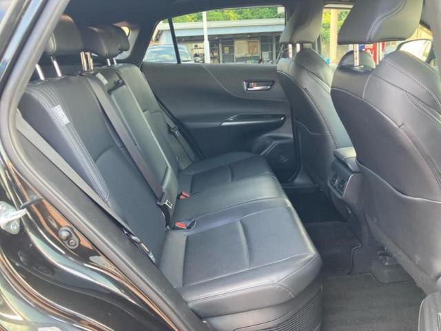 ハリアーハイブリッド Zレザーパッケージ 新品タイヤ/調光パノラマルーフ/JBL/保証書/純正 12.3インチ メモリーナビ/デジタルインナーミラー/トヨタセーフティセンス/エアーシート 前席/パノラミックビューモニター 革シート 電動シート(5枚目)