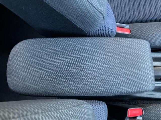 フィットハイブリッド ハイブリッド・スマートセレクション　保証書／純正　ＨＤＤナビ／Ｂｌｕｅｔｏｏｔｈ接続／ＥＴＣ／ＥＢＤ付ＡＢＳ／アイドリングストップ／バックモニター／ワンセグＴＶ／エアバッグ　運転席／エアバッグ　助手席／パワーウインドウ　バックカメラ（33枚目）