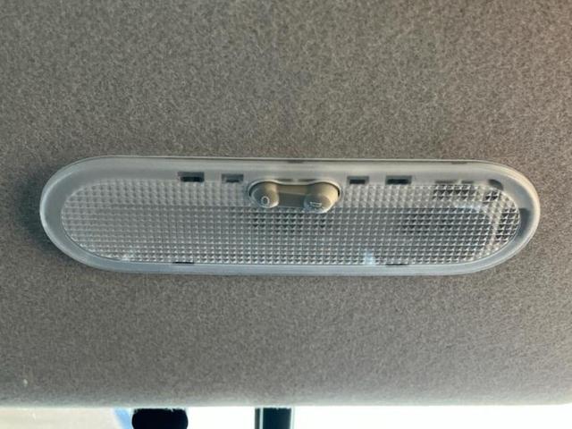 マーチ Ｘ　Ｖセレクション　保証書／純正　ＳＤナビ／ＥＴＣ／ＥＢＤ付ＡＢＳ／アイドリングストップ／バックモニター／フルセグＴＶ／エアバッグ　運転席／エアバッグ　助手席／パワーウインドウ／キーレスエントリー／パワーステアリング（40枚目）