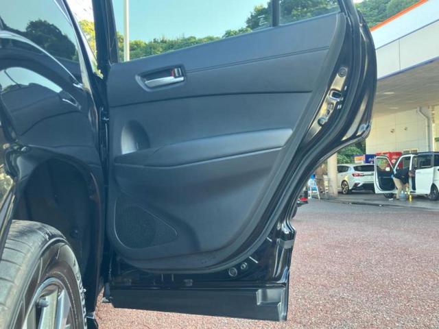 カローラクロス Z モデリスタエアロ/保証書/ディスプレイオーディオ9インチ/トヨタセーフティセンス/シートヒーター 前席/パノラミックビューモニター/車線逸脱防止支援システム/シート ハーフレザー/電動バックドア(21枚目)