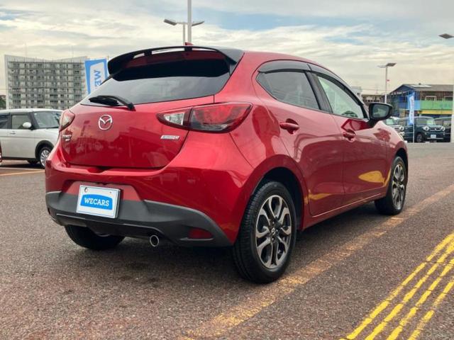 デミオ ４ＷＤ　ＸＤツーリング　新品タイヤ／純正　メモリーナビ／衝突安全装置／ヘッドランプ　ＨＩＤ／ＵＳＢジャック／Ｂｌｕｅｔｏｏｔｈ接続／ＥＢＤ付ＡＢＳ／横滑り防止装置／アイドリングストップ／バックモニター／フルセグＴＶ　４ＷＤ（3枚目）