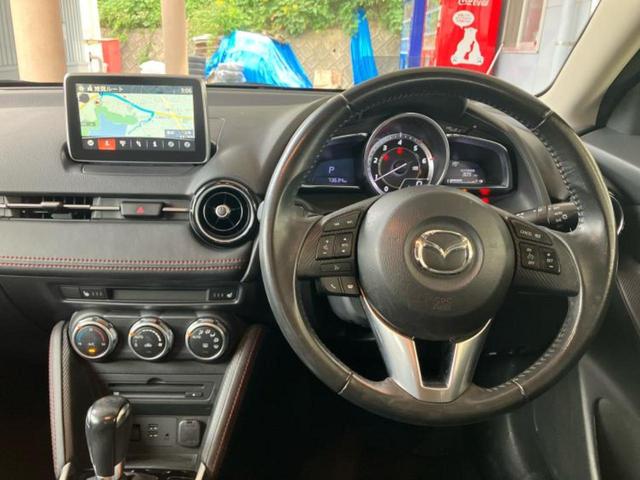 デミオ ４ＷＤ　ＸＤツーリング　新品タイヤ／純正　メモリーナビ／衝突安全装置／ヘッドランプ　ＨＩＤ／ＵＳＢジャック／Ｂｌｕｅｔｏｏｔｈ接続／ＥＢＤ付ＡＢＳ／横滑り防止装置／アイドリングストップ／バックモニター／フルセグＴＶ　４ＷＤ（14枚目）