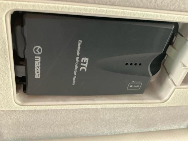 デミオ ４ＷＤ　ＸＤツーリング　新品タイヤ／純正　メモリーナビ／衝突安全装置／ヘッドランプ　ＨＩＤ／ＵＳＢジャック／Ｂｌｕｅｔｏｏｔｈ接続／ＥＢＤ付ＡＢＳ／横滑り防止装置／アイドリングストップ／バックモニター／フルセグＴＶ　４ＷＤ（18枚目）