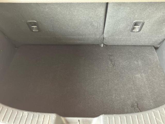 デミオ ４ＷＤ　ＸＤツーリング　新品タイヤ／純正　メモリーナビ／衝突安全装置／ヘッドランプ　ＨＩＤ／ＵＳＢジャック／Ｂｌｕｅｔｏｏｔｈ接続／ＥＢＤ付ＡＢＳ／横滑り防止装置／アイドリングストップ／バックモニター／フルセグＴＶ　４ＷＤ（24枚目）