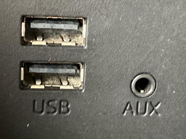 デミオ ４ＷＤ　ＸＤツーリング　新品タイヤ／純正　メモリーナビ／衝突安全装置／ヘッドランプ　ＨＩＤ／ＵＳＢジャック／Ｂｌｕｅｔｏｏｔｈ接続／ＥＢＤ付ＡＢＳ／横滑り防止装置／アイドリングストップ／バックモニター／フルセグＴＶ　４ＷＤ（34枚目）