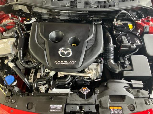 デミオ ４ＷＤ　ＸＤツーリング　新品タイヤ／純正　メモリーナビ／衝突安全装置／ヘッドランプ　ＨＩＤ／ＵＳＢジャック／Ｂｌｕｅｔｏｏｔｈ接続／ＥＢＤ付ＡＢＳ／横滑り防止装置／アイドリングストップ／バックモニター／フルセグＴＶ　４ＷＤ（52枚目）