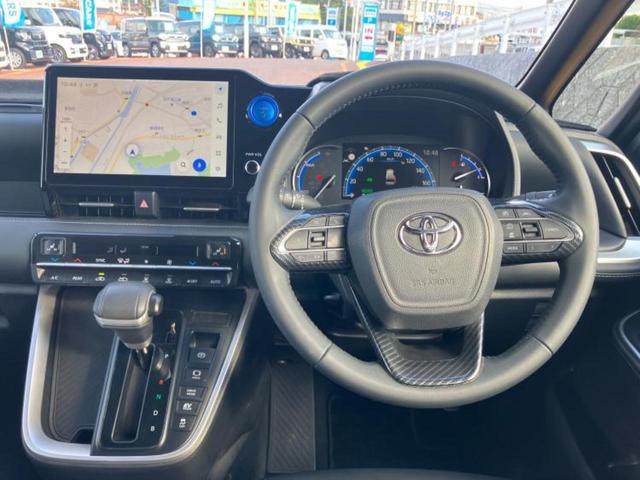 ノア ハイブリッドＳ－Ｚ　純正エアロ／保証書／ディスプレイオーディオ＋ナビ１０．５インチ／フリップダウンモニター　純正　１４インチ／トヨタセーフティセンス／両側電動スライドドア／シートヒーター　前席　衝突被害軽減システム（16枚目）