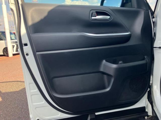 ノア ハイブリッドＳ－Ｚ　純正エアロ／保証書／ディスプレイオーディオ＋ナビ１０．５インチ／フリップダウンモニター　純正　１４インチ／トヨタセーフティセンス／両側電動スライドドア／シートヒーター　前席　衝突被害軽減システム（24枚目）