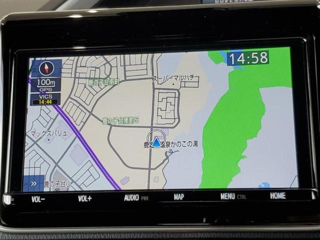 ヴォクシー ＺＳキラメキ３　純正　９インチ　ＳＤナビ／トヨタセーフティセンス／両側電動スライドドア／車線逸脱防止支援システム／シート　ハーフレザー／ヘッドランプ　ＬＥＤ／Ｂｌｕｅｔｏｏｔｈ接続／ＥＴＣ／ＥＢＤ付ＡＢＳ　ＤＶＤ再生（10枚目）