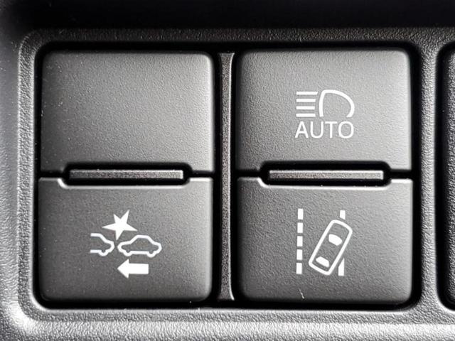 ヴォクシー ＺＳキラメキ３　純正　９インチ　ＳＤナビ／トヨタセーフティセンス／両側電動スライドドア／車線逸脱防止支援システム／シート　ハーフレザー／ヘッドランプ　ＬＥＤ／Ｂｌｕｅｔｏｏｔｈ接続／ＥＴＣ／ＥＢＤ付ＡＢＳ　ＤＶＤ再生（31枚目）