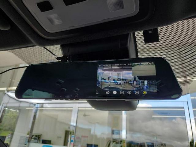 ヴォクシー ＺＳキラメキ３　純正　９インチ　ＳＤナビ／トヨタセーフティセンス／両側電動スライドドア／車線逸脱防止支援システム／シート　ハーフレザー／ヘッドランプ　ＬＥＤ／Ｂｌｕｅｔｏｏｔｈ接続／ＥＴＣ／ＥＢＤ付ＡＢＳ　ＤＶＤ再生（43枚目）