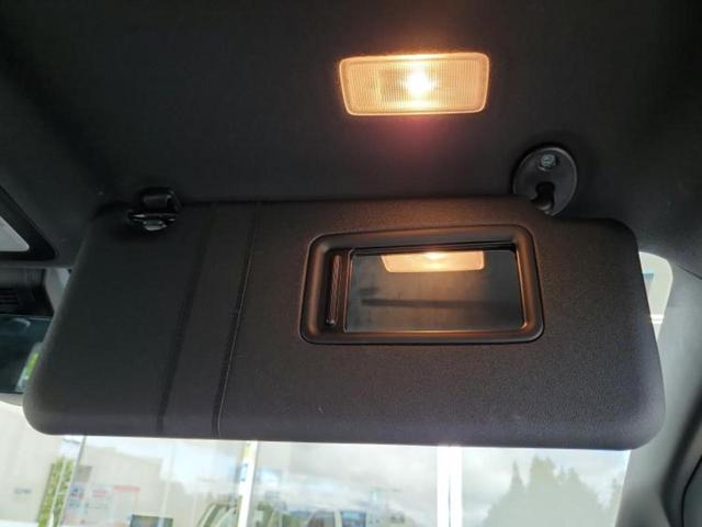 ヴォクシー ＺＳキラメキ３　純正　９インチ　ＳＤナビ／トヨタセーフティセンス／両側電動スライドドア／車線逸脱防止支援システム／シート　ハーフレザー／ヘッドランプ　ＬＥＤ／Ｂｌｕｅｔｏｏｔｈ接続／ＥＴＣ／ＥＢＤ付ＡＢＳ　ＤＶＤ再生（44枚目）