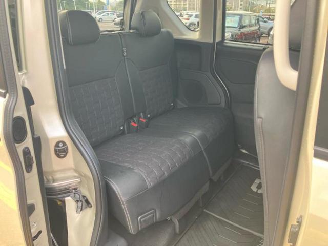 デリカミニ ４ＷＤ　Ｔプレミアム　保証書／社外　９インチ　ＳＤナビ／デジタルインナーミラー／イーアシスト（ミツビシ）／両側電動スライドドア／シートヒーター　前席／全方位モニター／車線逸脱防止支援システム／シート　ハーフレザー　４ＷＤ（5枚目）