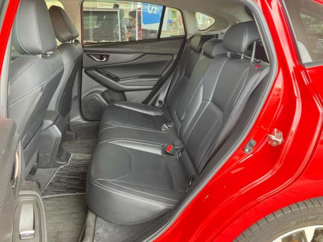 ＷＥＣＡＲＳでは各商談席に大型モニターをご用意しております！見やすい大画面でゆったりと全国の在庫をご覧いただけます！是非ご来店お待ちしております！