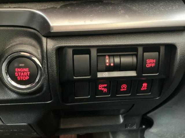 国産車から輸入車まで多様なお客様のニーズのお応えできるように、全国規模で豊富な在庫展開！車のことならＷＥＣＡＲＳへ！