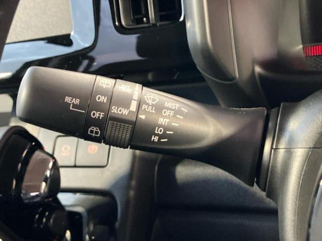 スペーシアカスタム ハイブリッドＸＳ　保証書／デュアルカメラブレーキサポート（スズキ）／両側電動スライドドア／シートヒーター　前席／車線逸脱防止支援システム／シート　ハーフレザー／ヘッドランプ　ＬＥＤ／ＥＢＤ付ＡＢＳ　登録／届出済未使用車（12枚目）