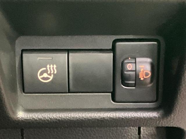 スペーシアカスタム ハイブリッドＸＳ　保証書／デュアルカメラブレーキサポート（スズキ）／両側電動スライドドア／シートヒーター　前席／車線逸脱防止支援システム／シート　ハーフレザー／ヘッドランプ　ＬＥＤ／ＥＢＤ付ＡＢＳ　登録／届出済未使用車（16枚目）