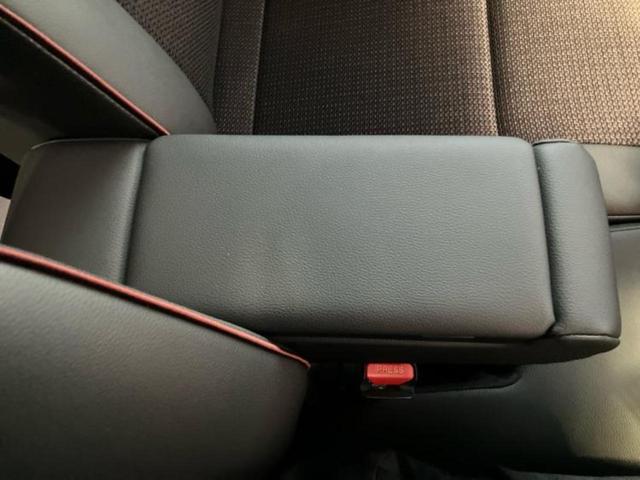 スペーシアカスタム ハイブリッドＸＳ　保証書／デュアルカメラブレーキサポート（スズキ）／両側電動スライドドア／シートヒーター　前席／車線逸脱防止支援システム／シート　ハーフレザー／ヘッドランプ　ＬＥＤ／ＥＢＤ付ＡＢＳ　登録／届出済未使用車（27枚目）