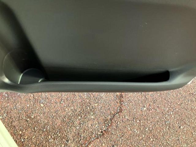 スペーシアカスタム ハイブリッドＸＳ　保証書／デュアルカメラブレーキサポート（スズキ）／両側電動スライドドア／シートヒーター　前席／車線逸脱防止支援システム／シート　ハーフレザー／ヘッドランプ　ＬＥＤ／ＥＢＤ付ＡＢＳ　登録／届出済未使用車（30枚目）