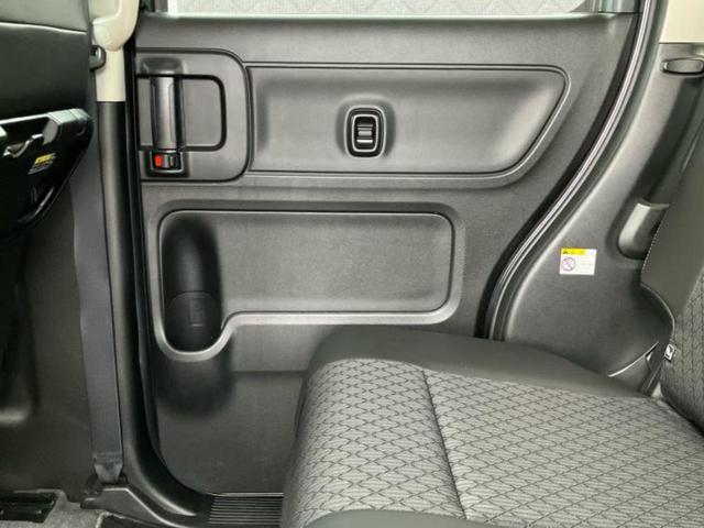 フレアワゴンカスタムスタイル ハイブリッドＸＳ　保証書／純正　ＳＤナビ／衝突安全装置／両側電動スライドドア／シートヒーター／３６０°ビューモニター／車線逸脱防止支援システム／シート　合皮／ドライブレコーダー　前後／ヘッドランプ　ＨＩＤ　ワンオーナー（21枚目）