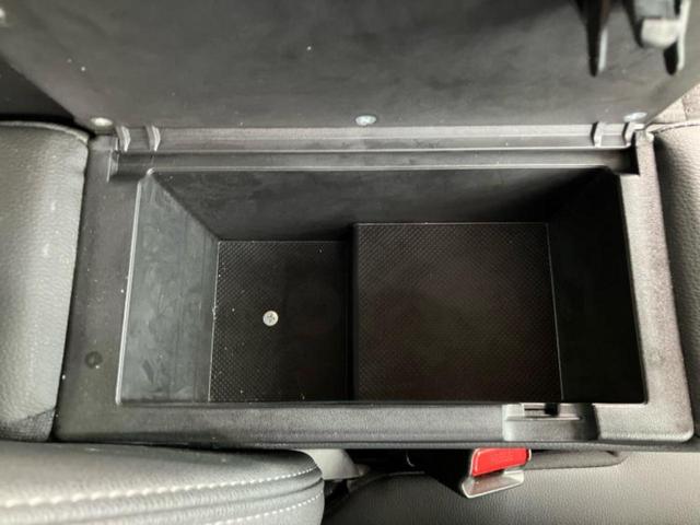 フレアワゴンカスタムスタイル ハイブリッドＸＳ　保証書／純正　ＳＤナビ／衝突安全装置／両側電動スライドドア／シートヒーター／３６０°ビューモニター／車線逸脱防止支援システム／シート　合皮／ドライブレコーダー　前後／ヘッドランプ　ＨＩＤ　ワンオーナー（33枚目）