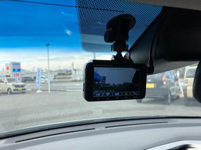 グレイス ハイブリッドEX 新品タイヤ/保証書/純正 SDナビ/シティーブレーキアクティブシステム(ホンダ)/シートヒーター 前席/シート 合皮/ドライブレコーダー 社外/ヘッドランプ LED/USBジャック バックカメラ(15枚目)