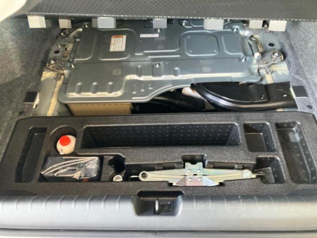 グレイス ハイブリッドＥＸ　新品タイヤ／保証書／純正　ＳＤナビ／シティーブレーキアクティブシステム（ホンダ）／シートヒーター　前席／シート　合皮／ドライブレコーダー　社外／ヘッドランプ　ＬＥＤ／ＵＳＢジャック　バックカメラ（23枚目）