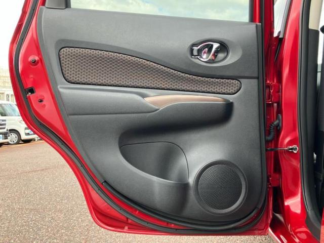 ノート eパワーメダリスト 保証書/純正 SDナビ/インテリジェントルームミラー/衝突安全装置/アラウンドビューモニター/車線逸脱防止支援システム/シート ハーフレザー/ドライブレコーダー 純正/ヘッドランプ LED DVD再生(23枚目)