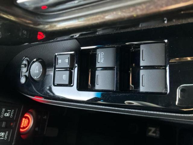 Ｎ－ＢＯＸカスタム Ｇ・Ｌホンダセンシング　新品タイヤ／保証書／純正　８インチ　ＳＤナビ／ホンダセンシング／両側電動スライドドア／シートヒーター　前席／車線逸脱防止支援システム／ドライブレコーダー　前後／ヘッドランプ　ＬＥＤ／ＵＳＢジャック（27枚目）