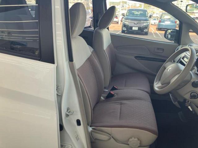 eKワゴン M 新品タイヤ/シートヒーター 運転席/ETC/EBD付ABS/アイドリングストップ/エアバッグ 運転席/エアバッグ 助手席/パワーウインドウ/キーレスエントリー/オートエアコン/パワーステアリング(4枚目)