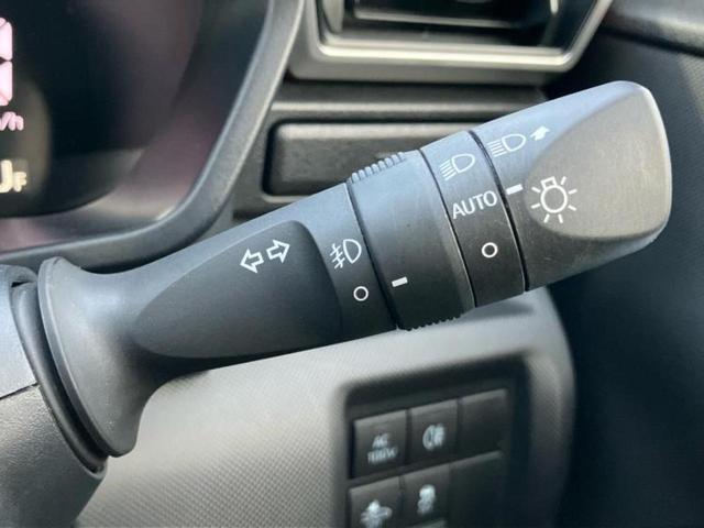 ライズ ハイブリッドＺ　新品タイヤ／モデリスタエアロ／保証書／純正　９インチ　ＳＤナビ／スマートアシスト（トヨタ・ダイハツ）／シートヒーター　前席／パノラミックビューモニター／車線逸脱防止支援システム　衝突被害軽減システム（16枚目）